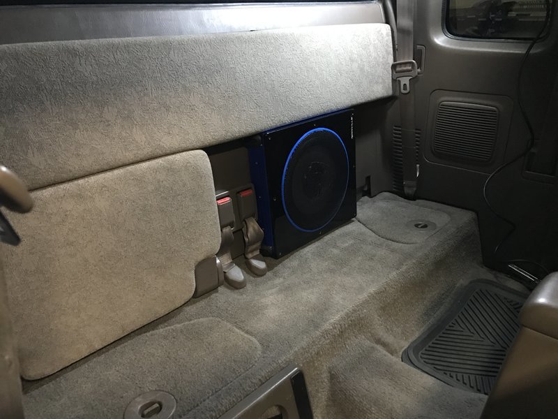 2001 toyota tacoma extended cab sales subwoofer box