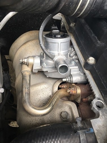 2010 toyota tundra secondary air injection switching valve location