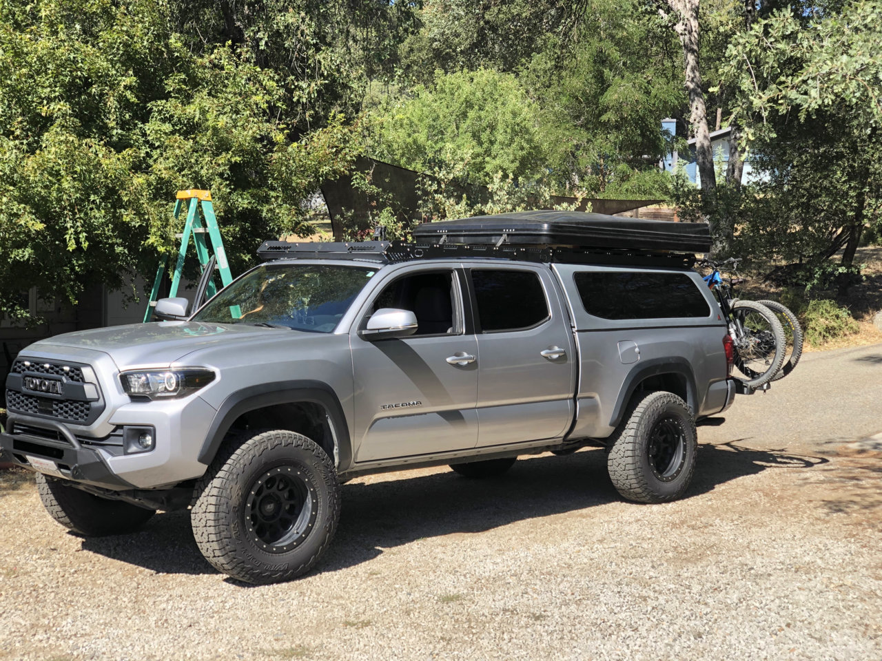 FS: Innovation Camper Shell for Silver '05+ Tacoma