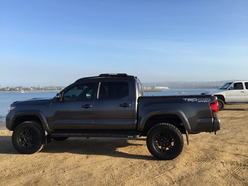 16 Trd Sport 265 70 17 Or 265 65 17 A T Tires Help Tacoma World