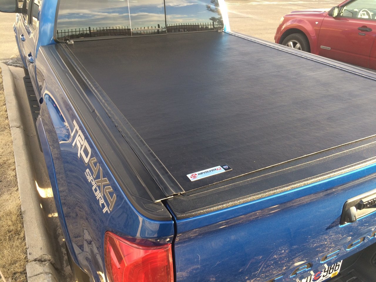 Revolver x4 tonneau cover