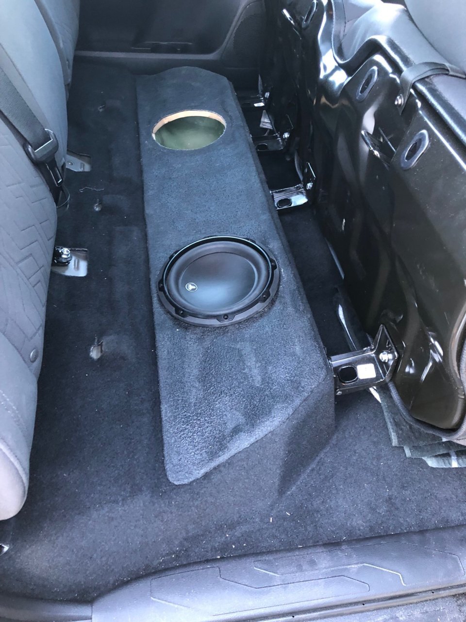 2017 tacoma sub store box