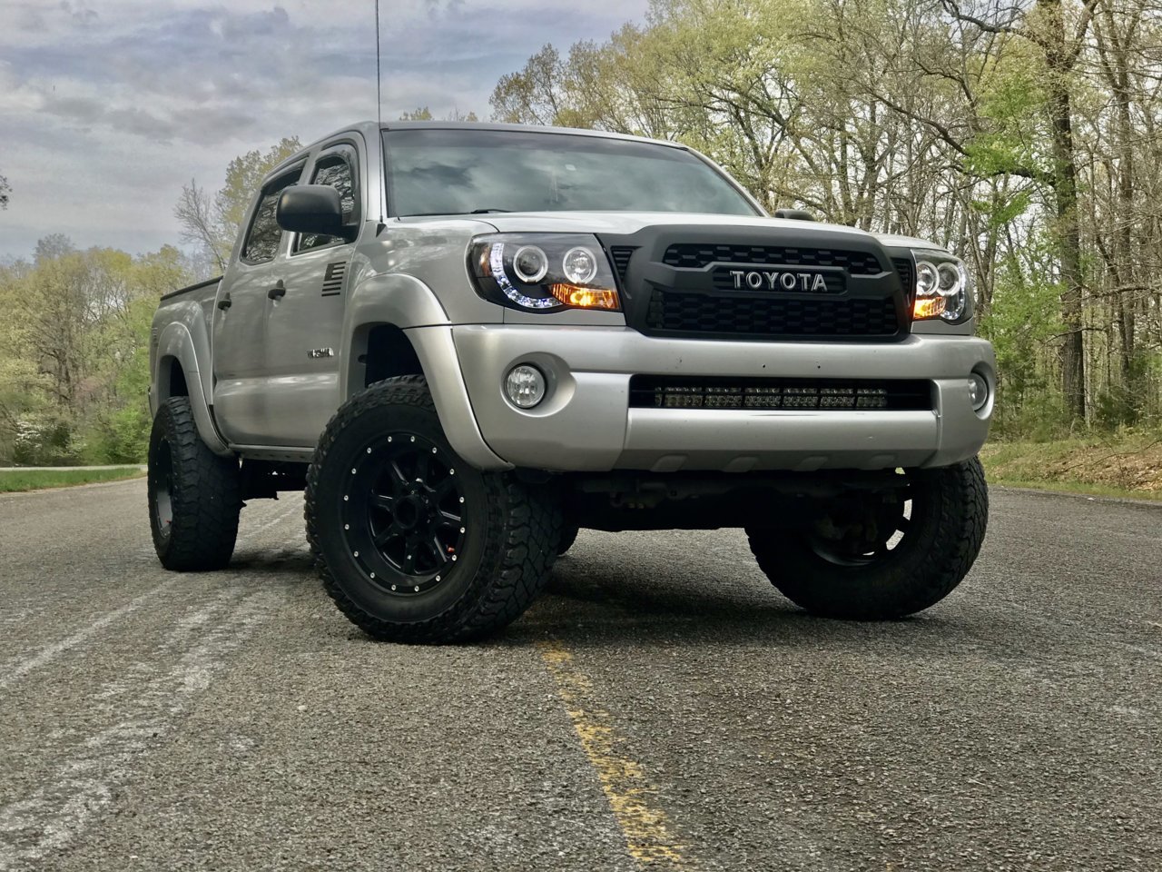 3.5” Rough Country Strut Lift with .5” Spacer Block Lift Stacked ...