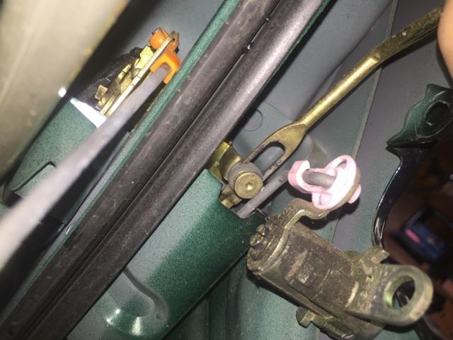 NEW Door Lock Set with Keys Driver and Passenger for 95-04 Toyota Tacoma NEW Door Lock Set with Keys Driver and Passenger for 95-04 Toyota Tacoma