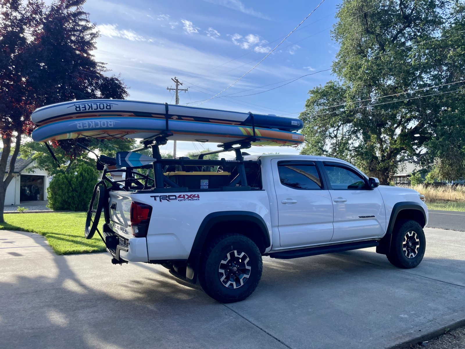 SUP Paddleboard transporting Tacoma World