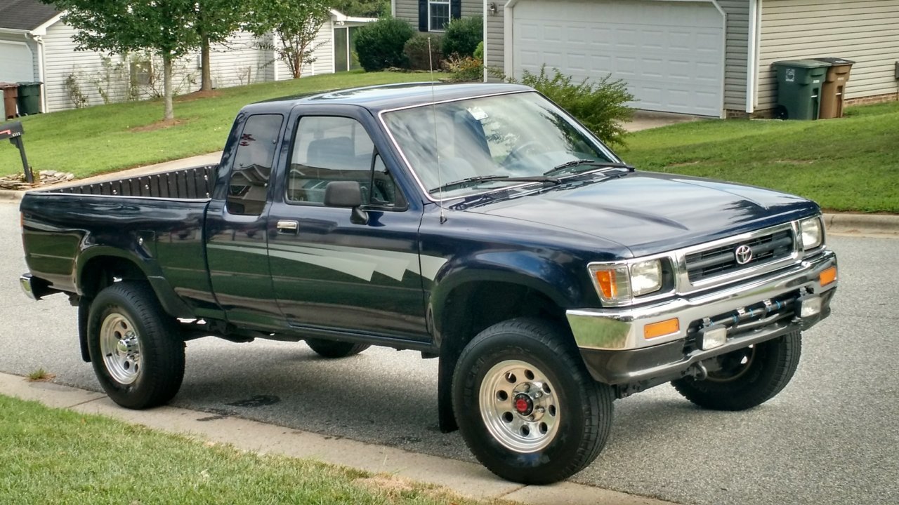 1992 toyota pickup lifted