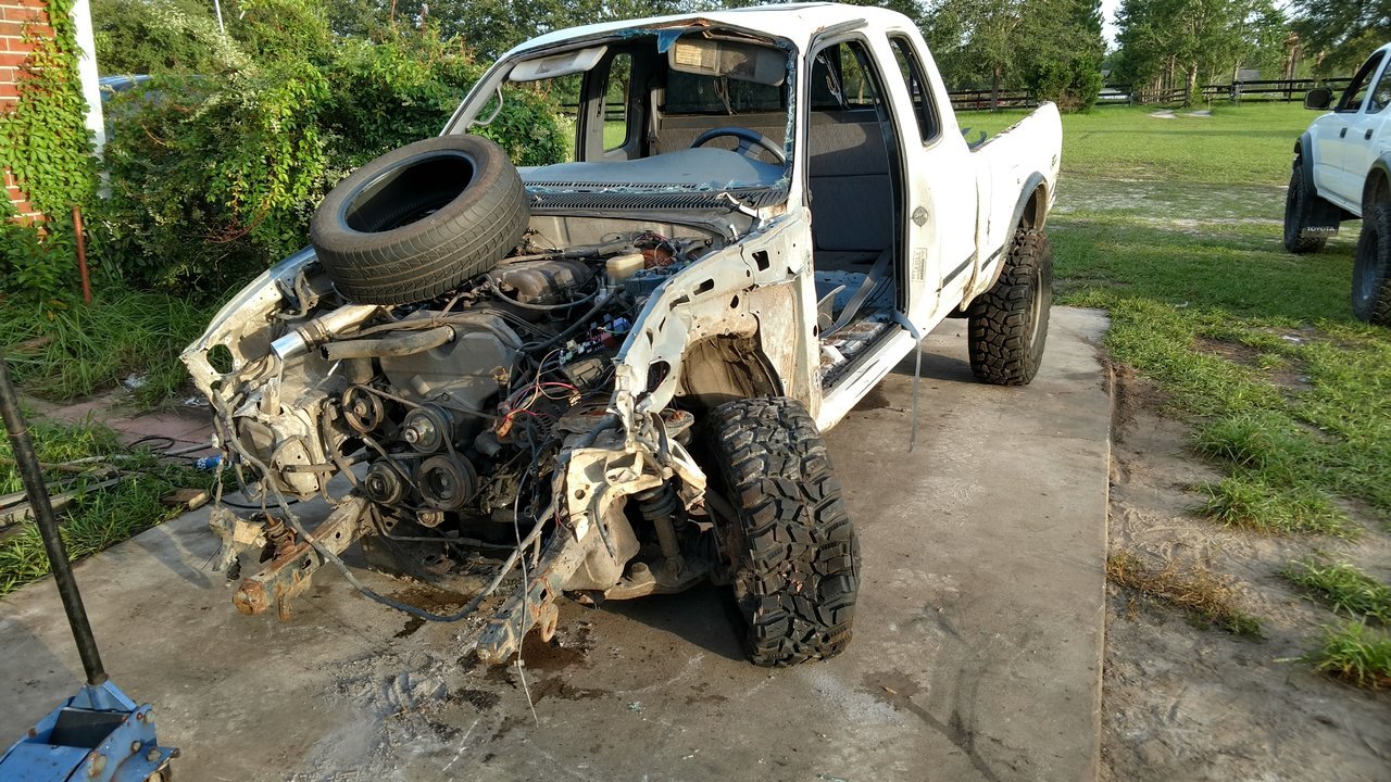 Used toyota tacoma 4 door 4x4