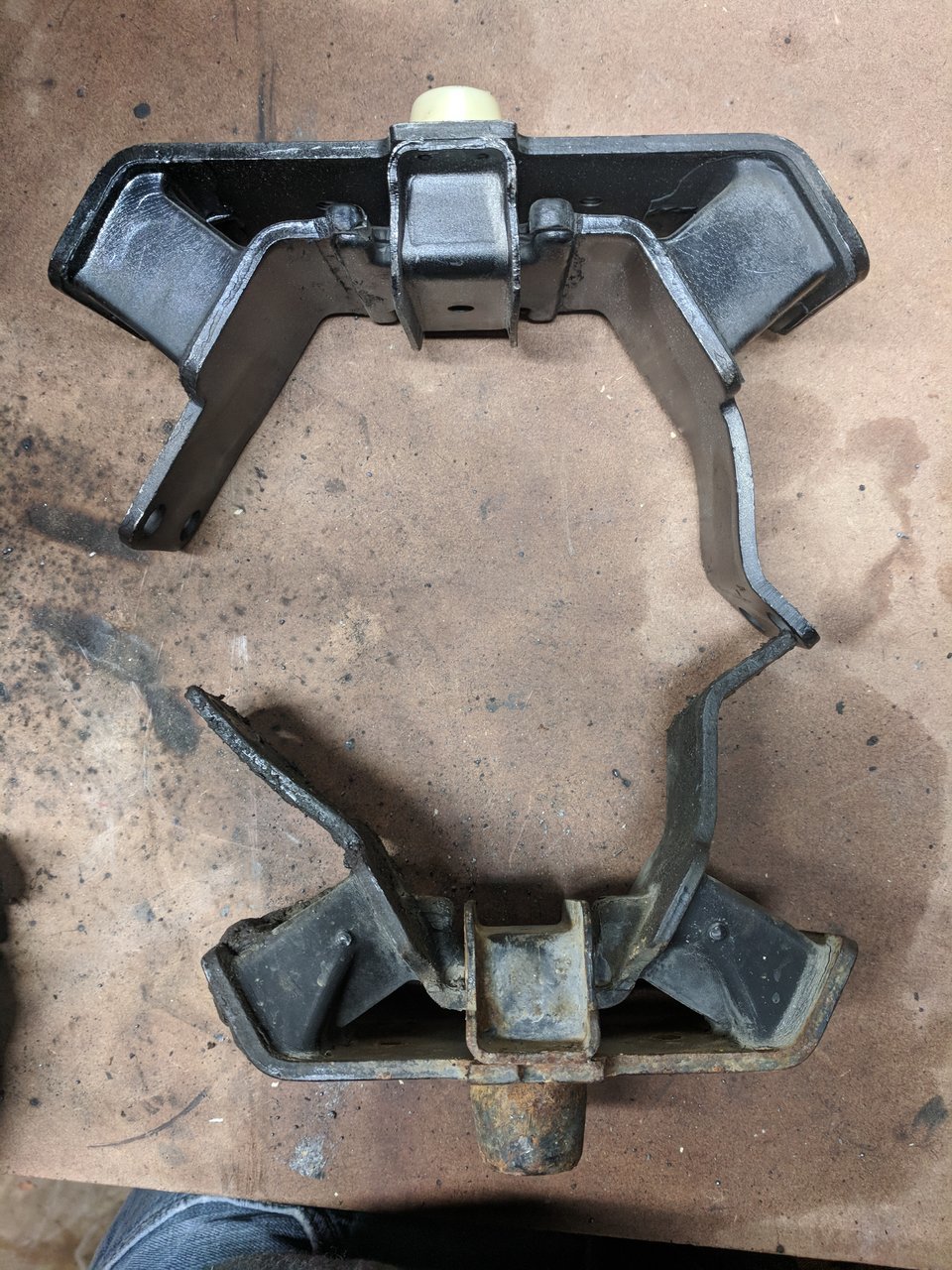 transmission and motor mount