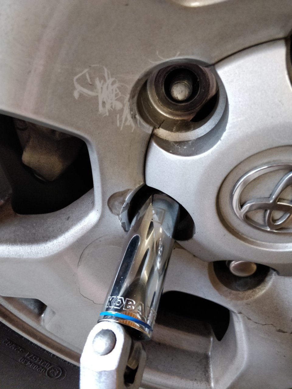 How To Rear Hubs And Bearings Dodge Srt Forum