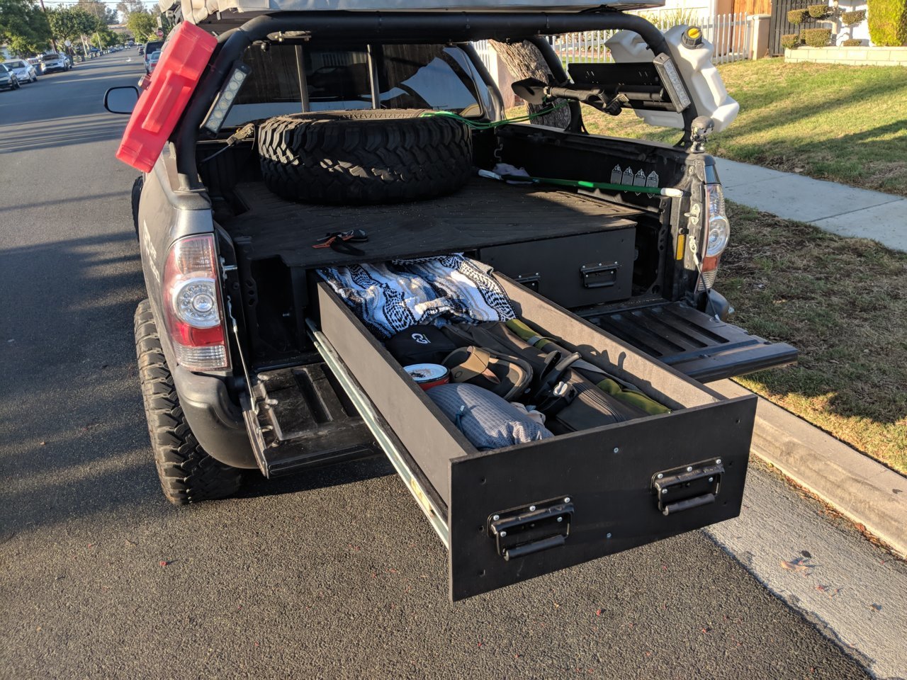 Truck Bed drawer system World