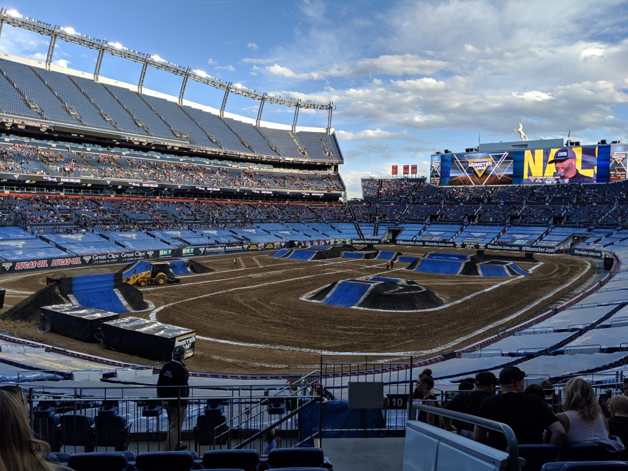 IMG_20190427_184319.jpg