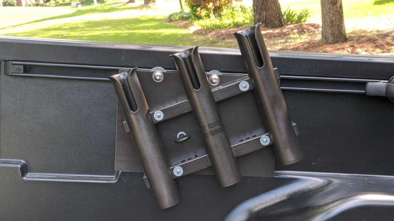 Platinum products small truck bed rail rod holder