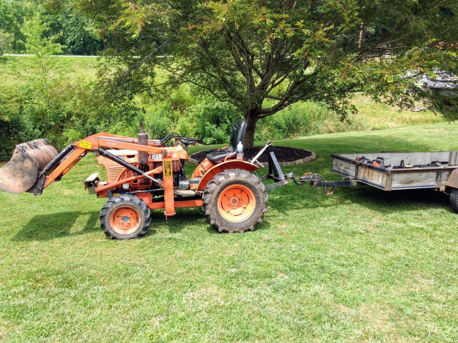 Tractors, Mowers, Chippers, Trailers, Chainsaws, Generators, Driveway ...