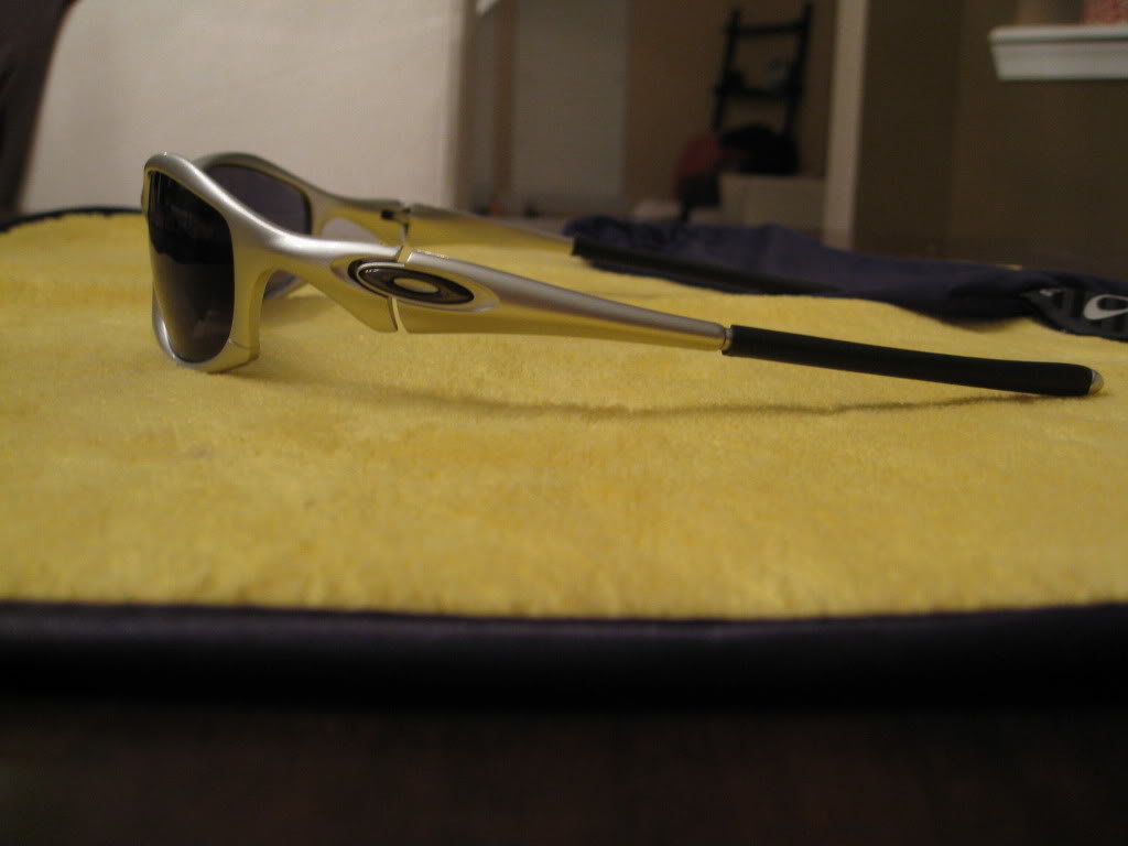 FS: Oakley Hatchet Wire Sunglasses | Tacoma World