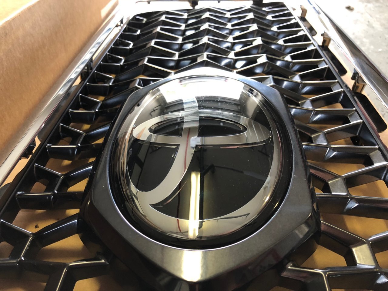 FS: 2018 TRD Off Road Grill - 700 miles | Tacoma World