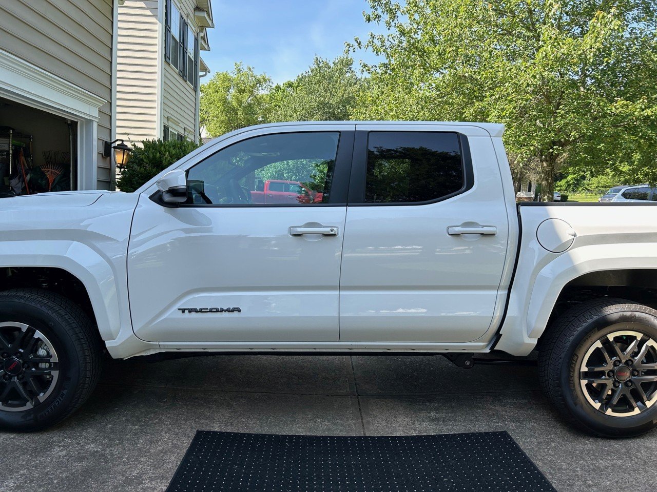 2024 OEM Tube Step Opinions/Pics | Tacoma World