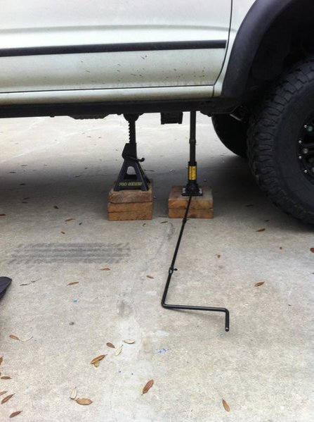 Jack For Lifted Truck >> High Lift Jack To Change A Flat On Lifted Truck Tacoma World Jack For Lifted Truck >> High Lift Jack To Change A Flat On Lifted Truck Tacoma World