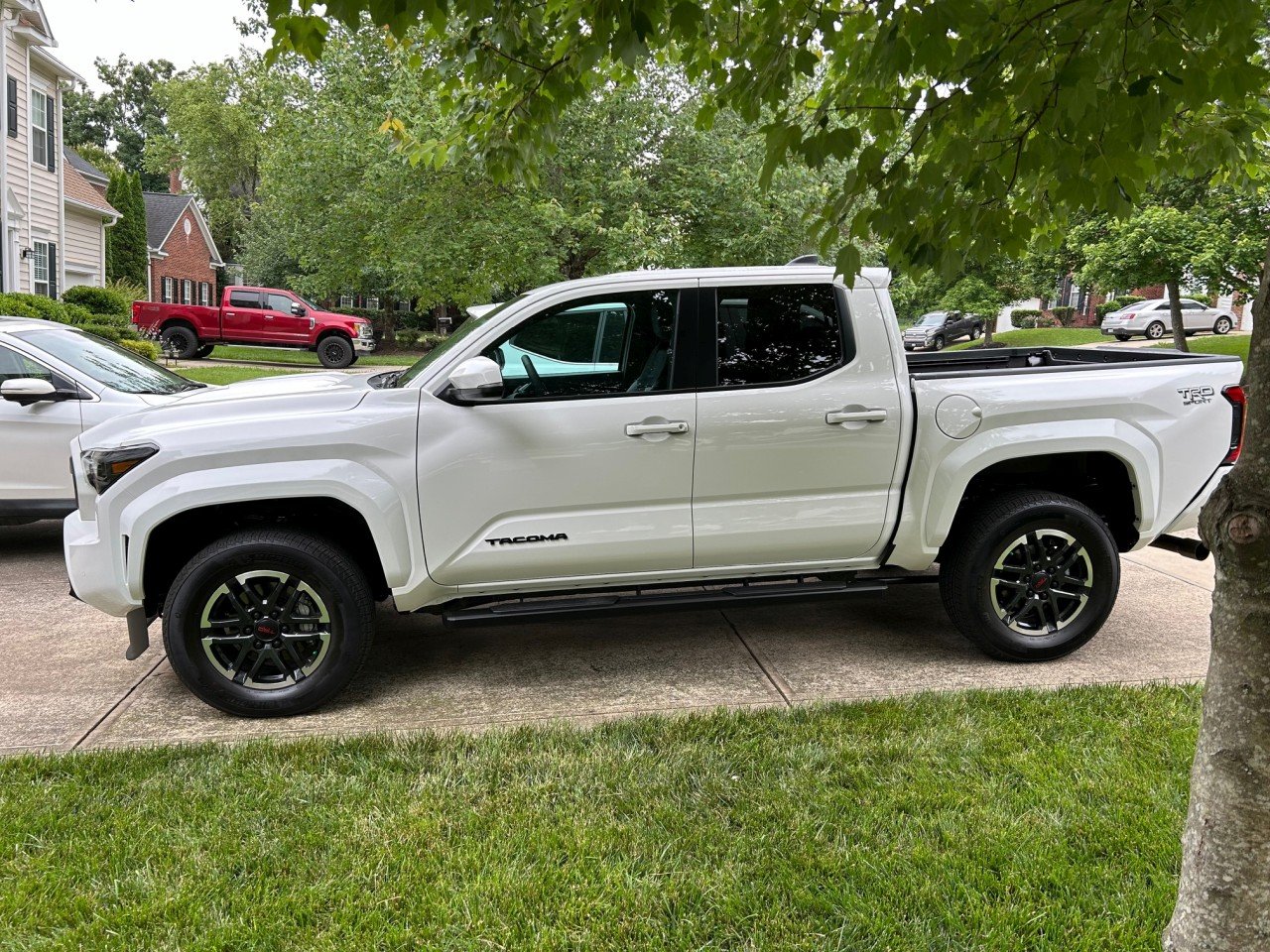 2024 OEM Tube Step Opinions/Pics | Tacoma World