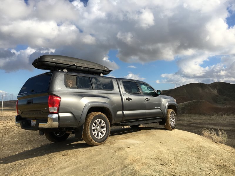 Toyota tacoma 2025 cargo box