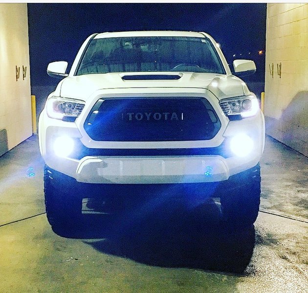 3rd Gen White Tacomas - Post them up! | Page 136 | Tacoma World