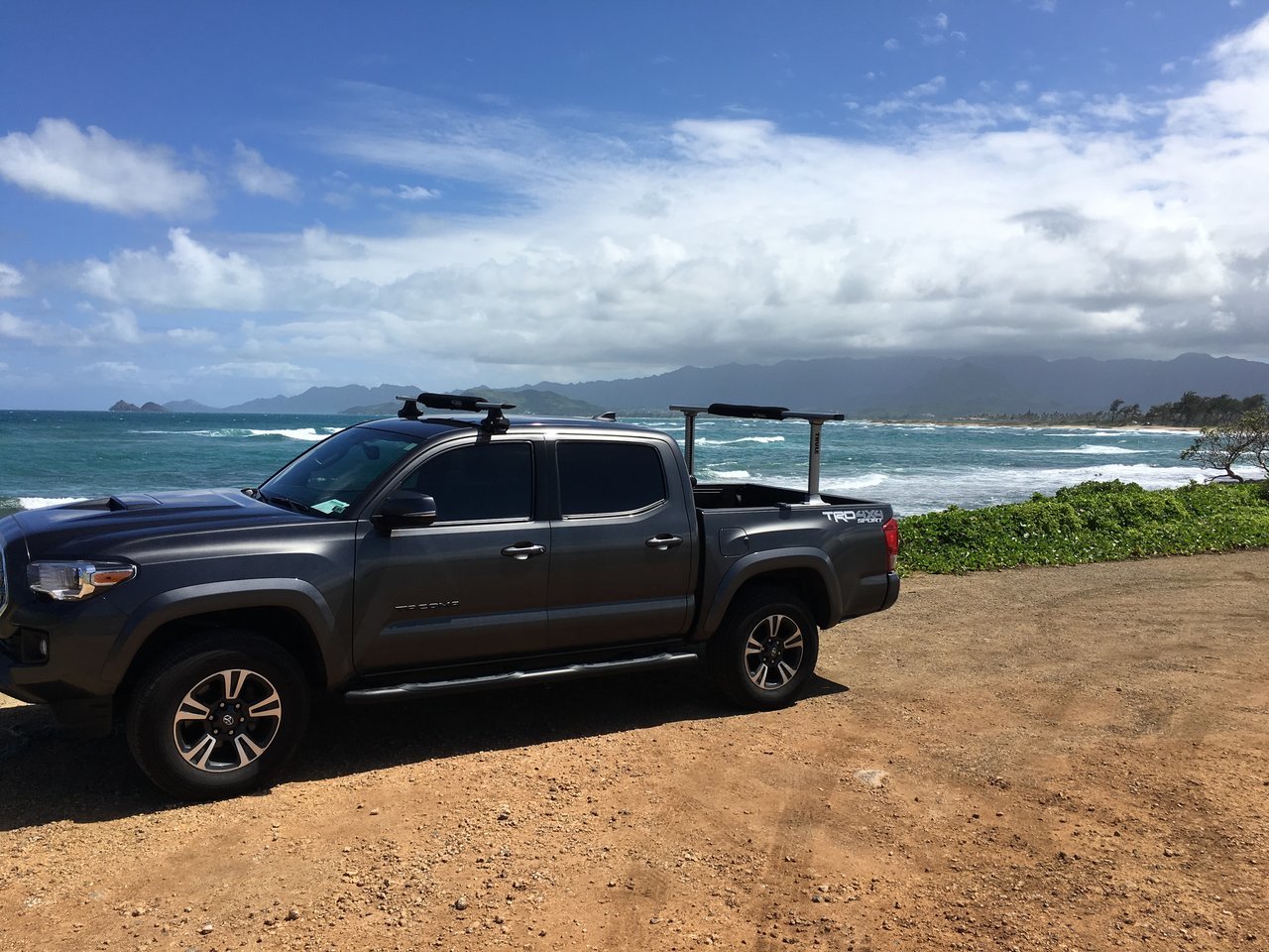 Thule aeroblade clearance tacoma