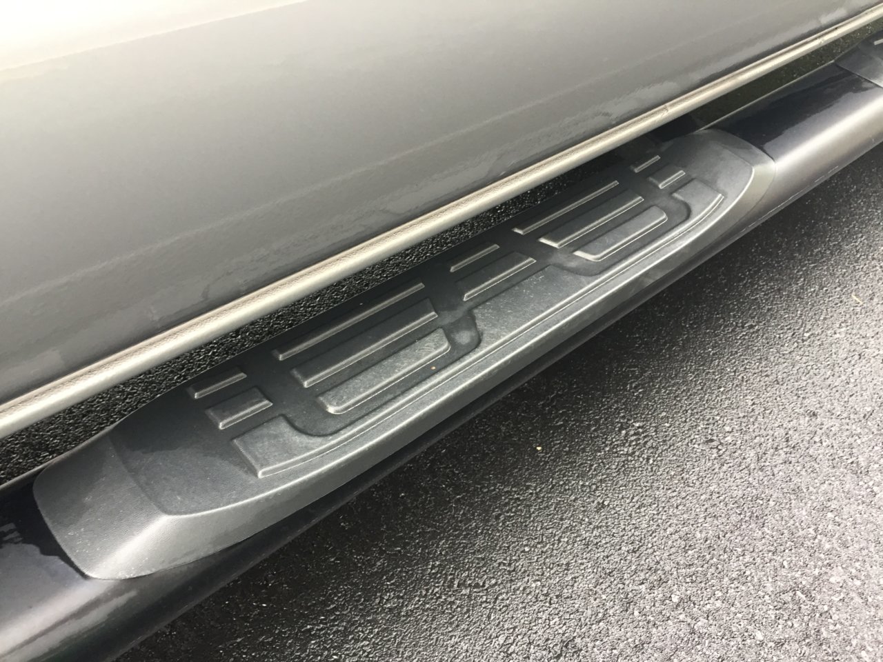 SOLD - FS: OEM black tube step running boards - $200 Hudson Valley NY ...