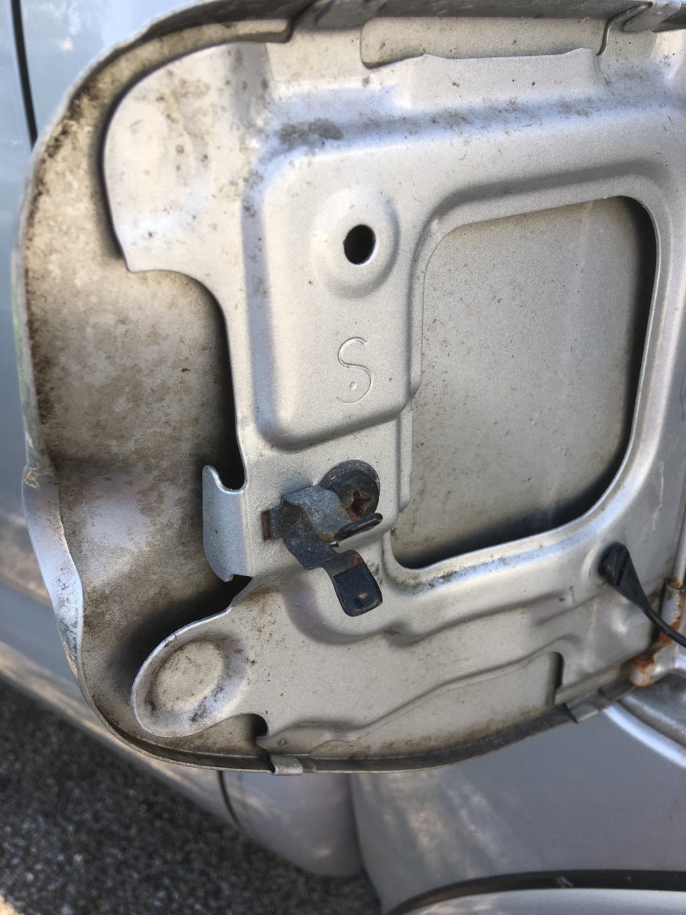 Toyota Tacoma Fuel Door Parts