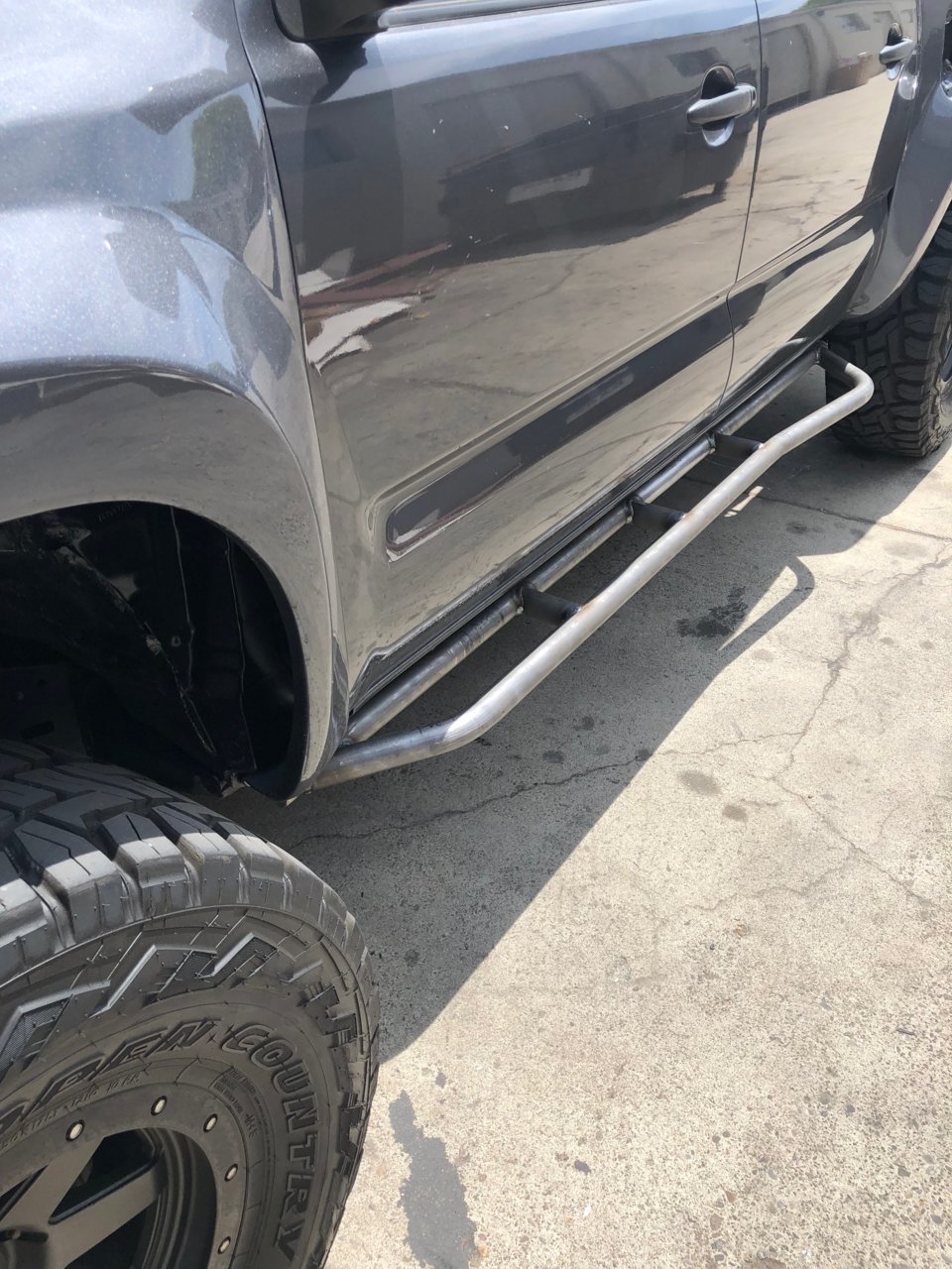 Cali Raised Led 05 Toyota Tacoma Rock Sliders Tacoma World