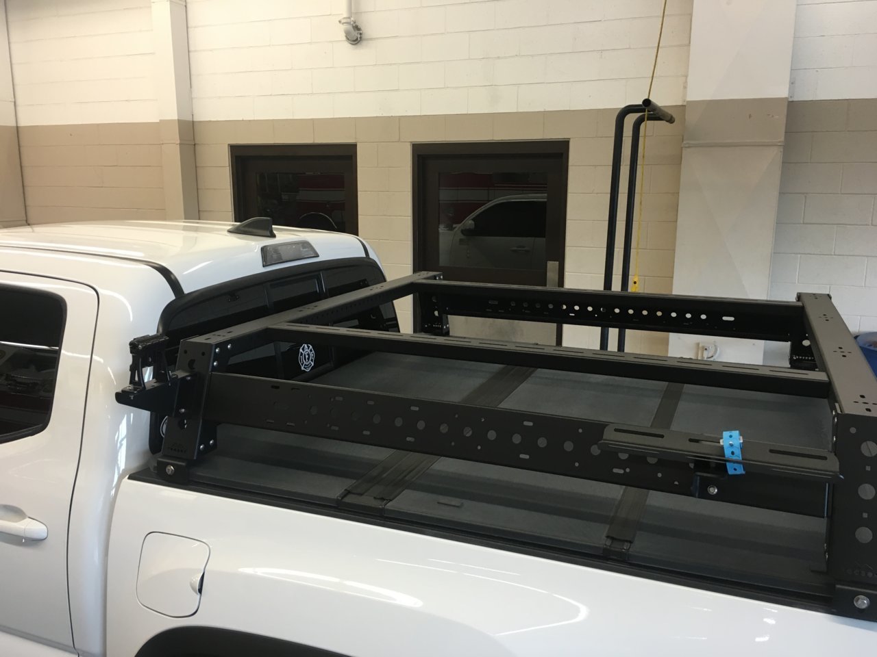 Max modular 2024 bed rack tacoma