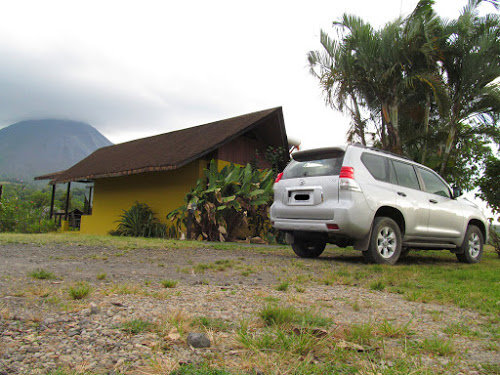 IMG_6116+prado+cabin_5c796f750f4927fcc31c1d89c5c322d500157bd6.jpg