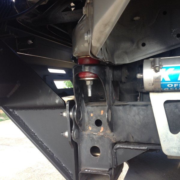 Body Mount Bushing Install - now with pictures! And a video too ...