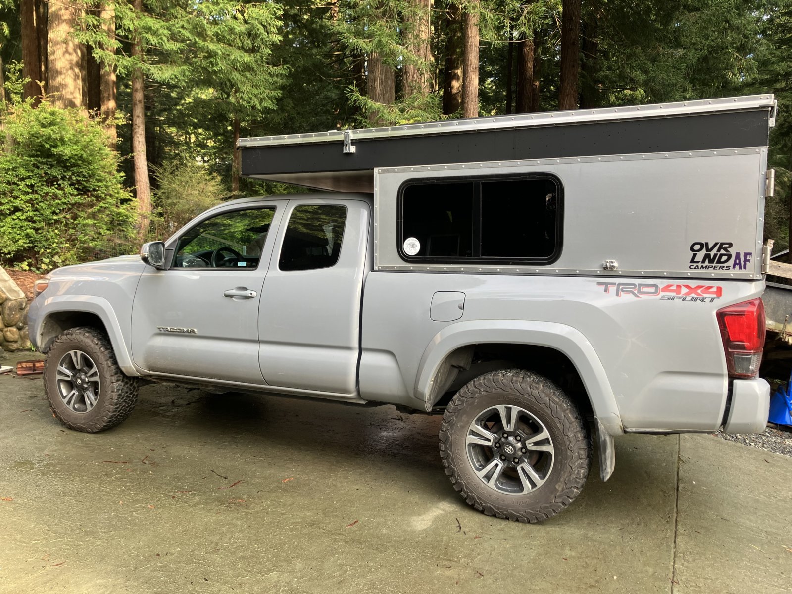 Pop up camper shell tacoma best sale