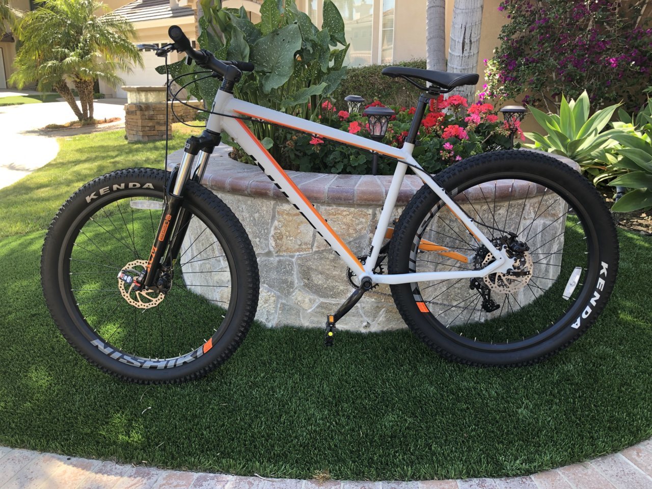 nishiki colorado comp 27.5 for sale