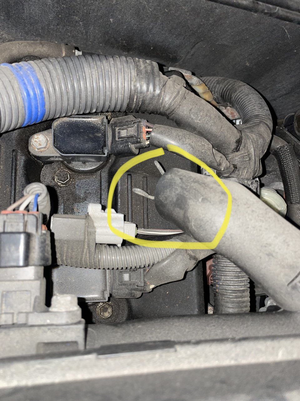 2nd gen Tacoma 4 cylinder oil leak | Tacoma World