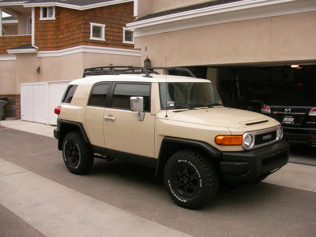 Toyota fj cruiser отзывы владельцев недостатки