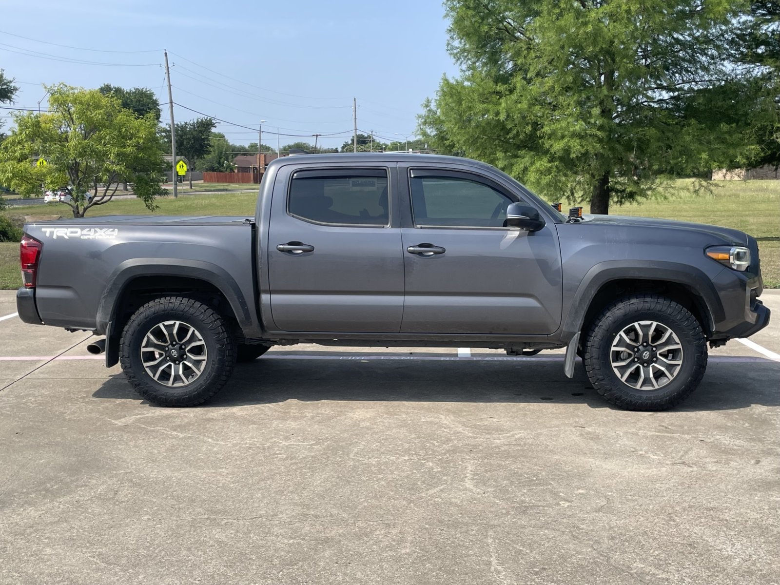 255/80/17 on stock TRD Sport | Tacoma World