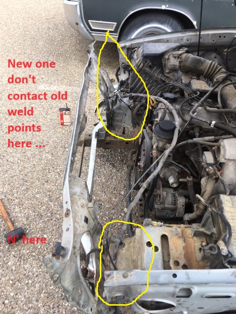 IMG_9920 side view damaged radiator support 2000 reg cab 2,4L.png 2.png