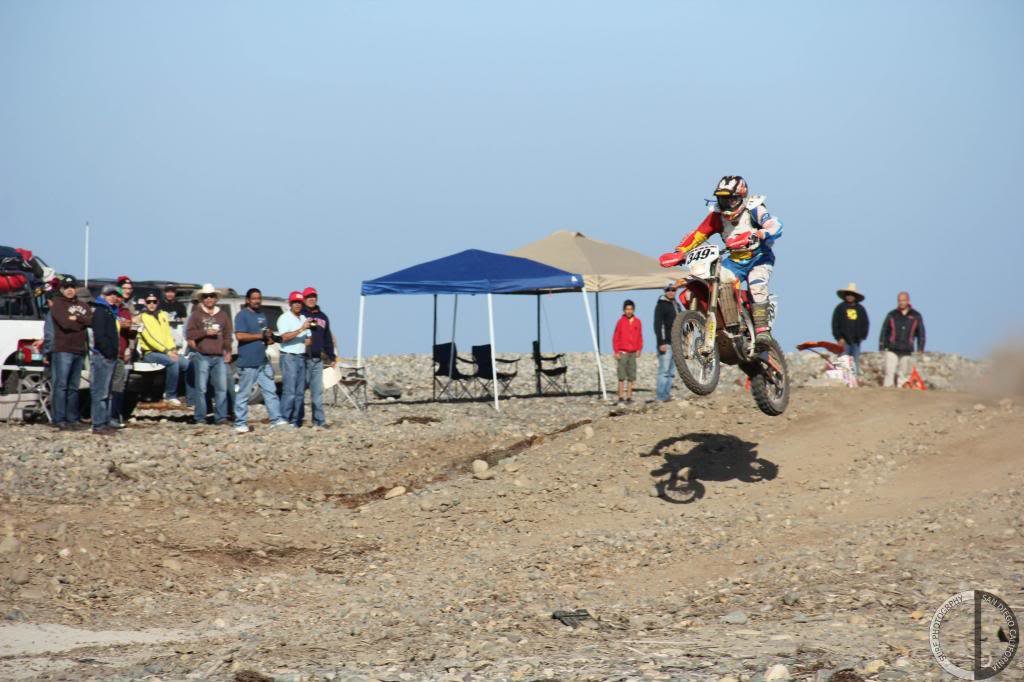 IMG_9923-2_zps6fe12405_55a3f161f99ecf020fa147704bc7e155a1c57250.jpg