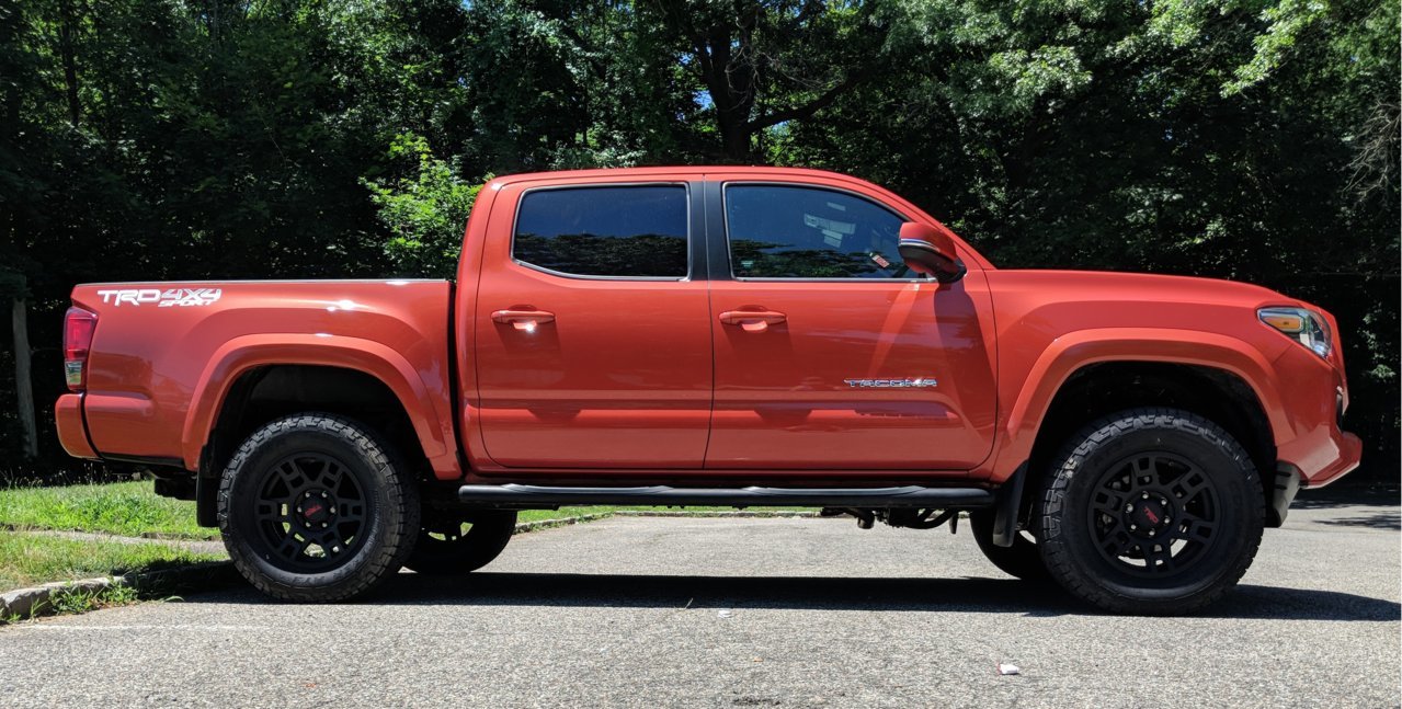 Inferno side view new wheels.jpg
