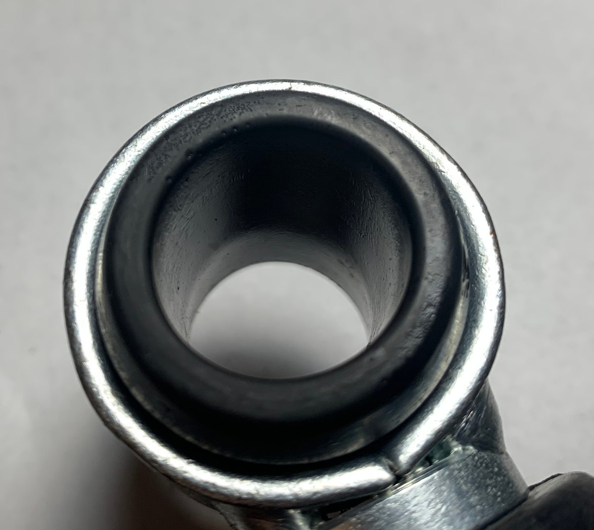 Inside_Bushing.jpg