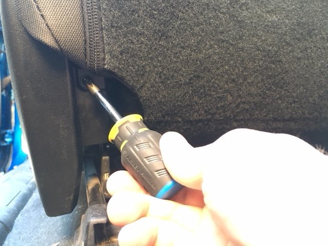 Install-pistol-magazine-pouch-on-3gen-tacoma-driver-seat-10.jpg