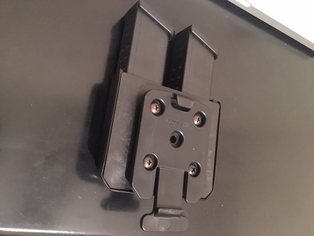 Install-pistol-magazine-pouch-on-3gen-tacoma-driver-seat-18.jpg