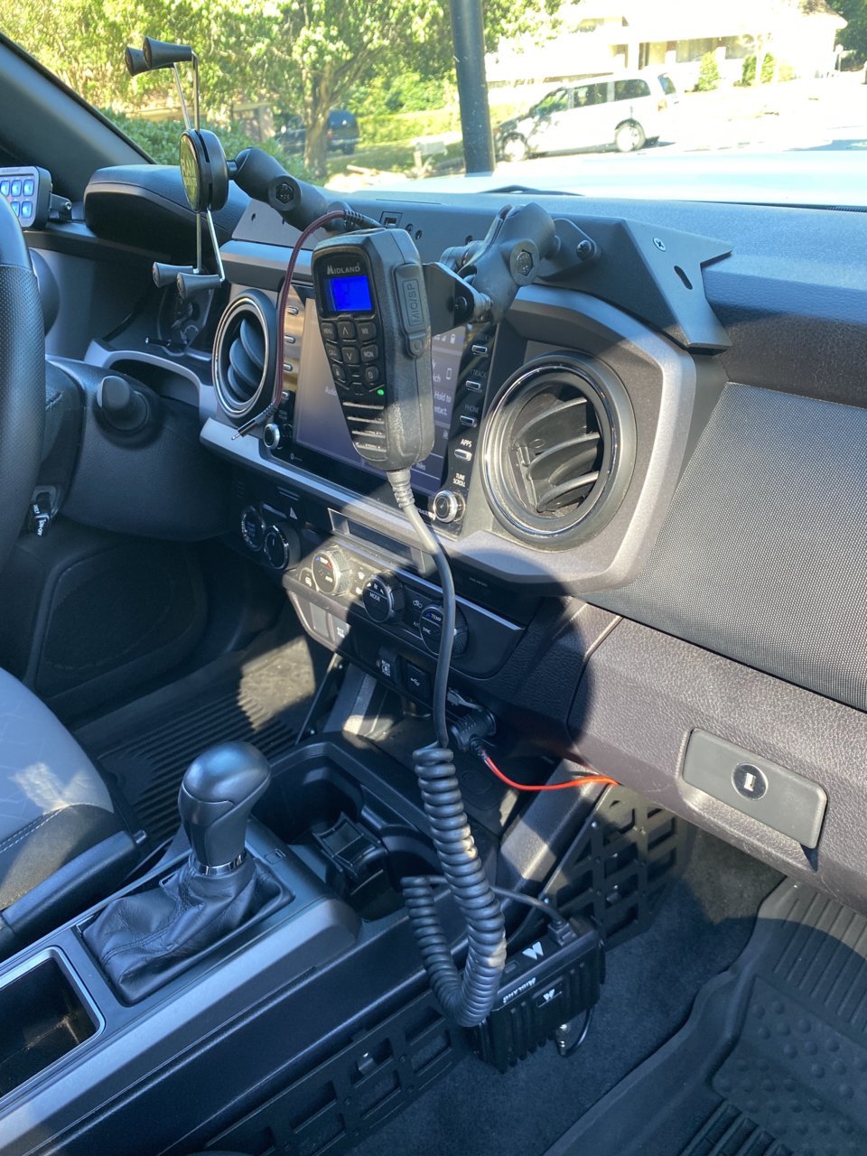 Interior 1.jpg