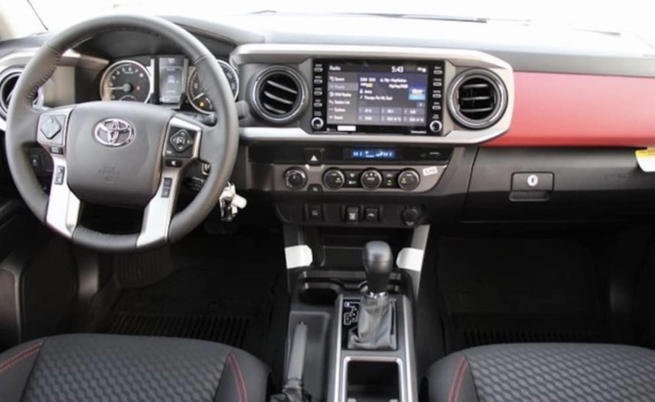 interior taco.jpg