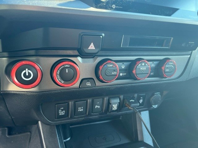interior_001.jpg