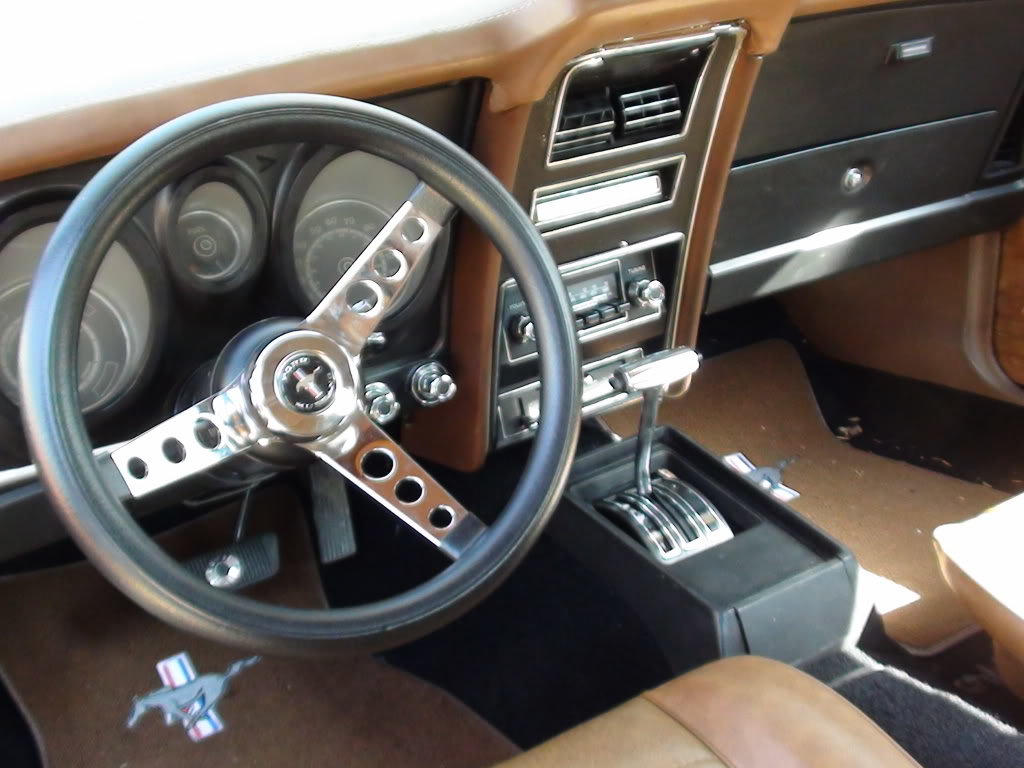 interior_ab6633415eca9dadb5f180dc0bede333ad3b6626.jpg