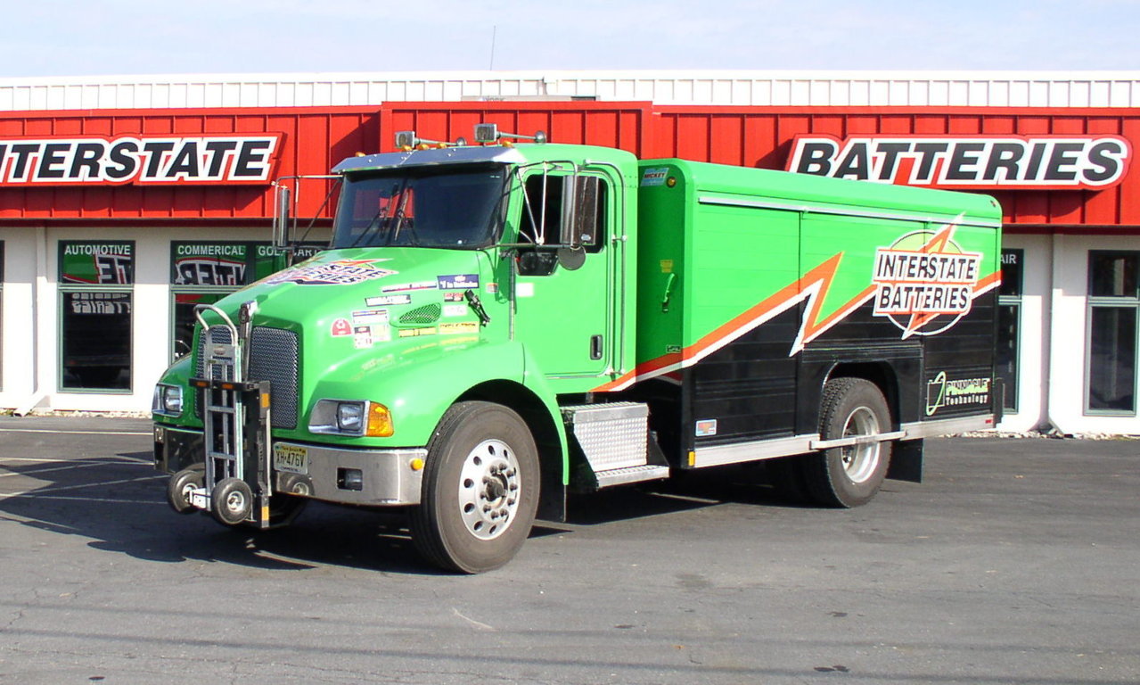 Interstate_Batteries_T300_Kenworth.jpg