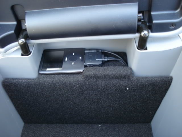 ipodbox1_45608da4431fc21bb689ef3bb6cb56fe48b6316a.jpg