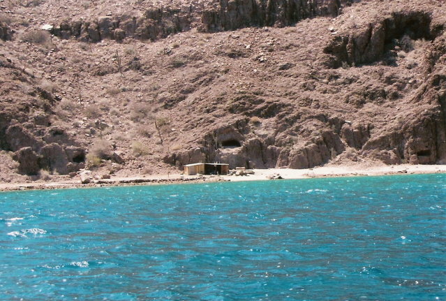 islands007_dba0522f271157c8cf77149d203c692088d3ee2d.jpg