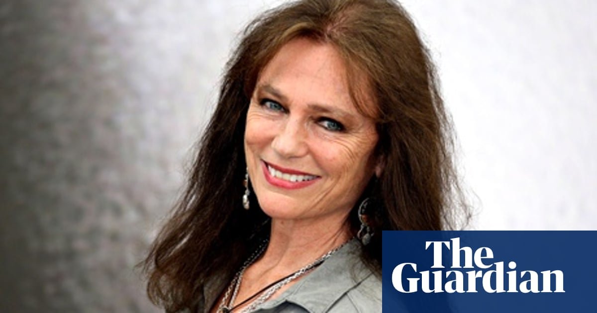 Jacqueline-Bisset.jpg